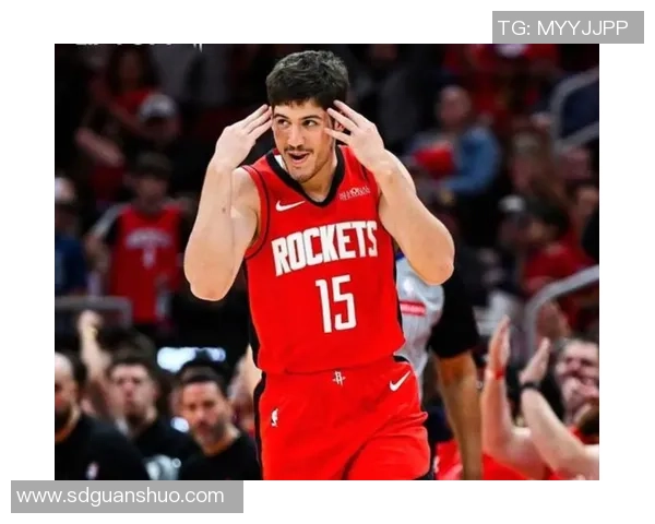 乌度卡强调提升进攻效率与防守平衡 季前赛进攻排第一